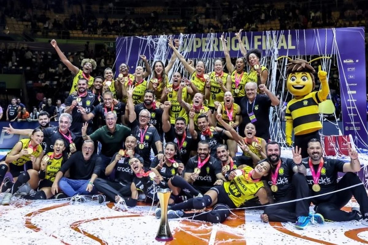 Praia Clube supera Minas em final emocionante e conquista tricampeonato da Superliga Feminina de vôlei