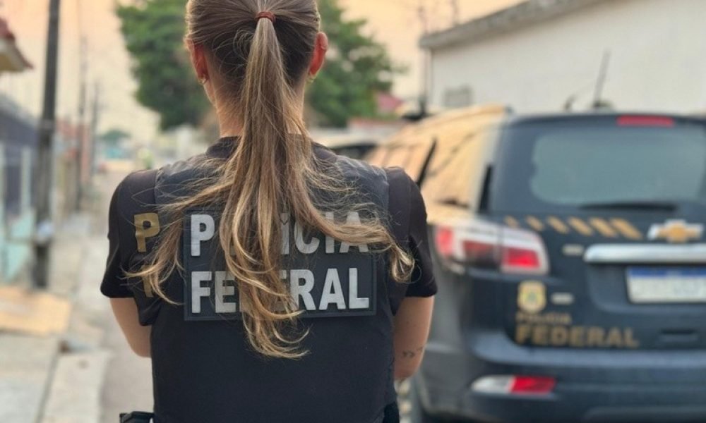 tráfico de drogas no distrito de Caracol, em Trairão, a 1.312 km de Belém, no su