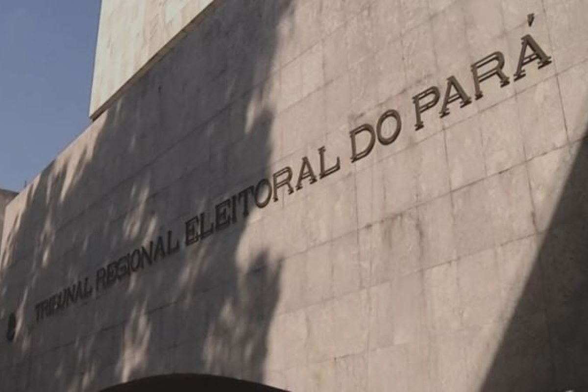 te, tomar posse em cargos públicos e realizar renovação de matrícula em institui