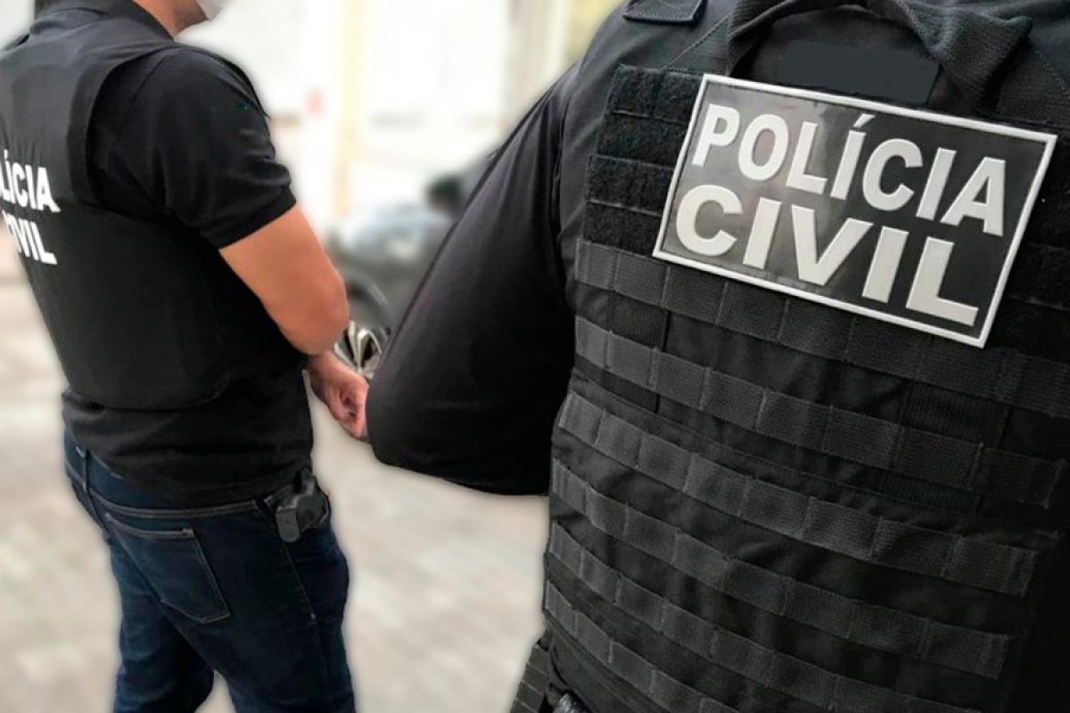 suspeita de envolvimento em um roubo a uma loja de um shopping no bairro do Cast