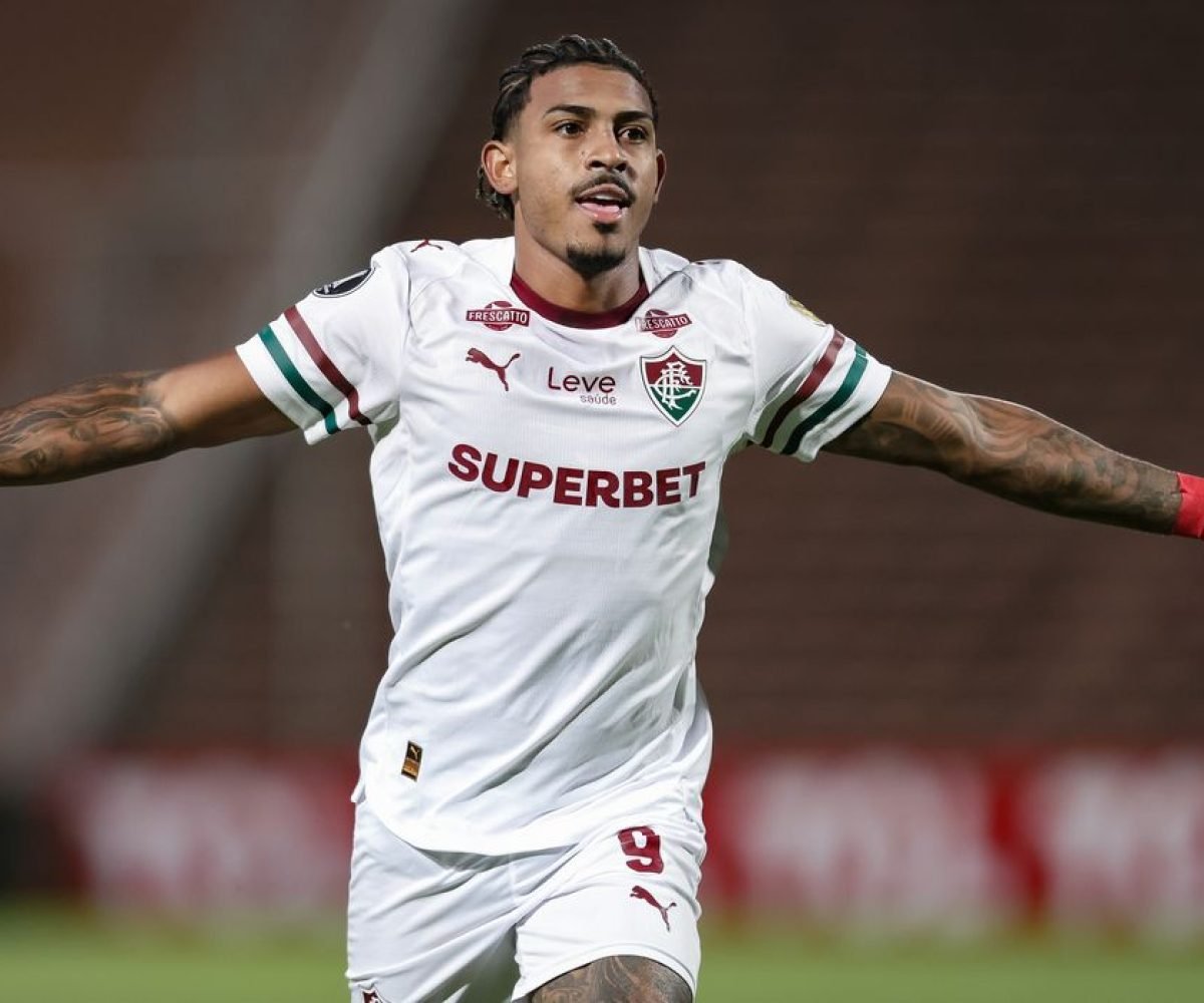 Com gol nos acréscimos, Fluminense arranca empate na Argentina e respira na Libertadores