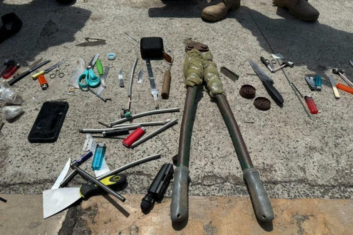 suspeita de tráfico de drogas em uma operação integrada das forças de segurança