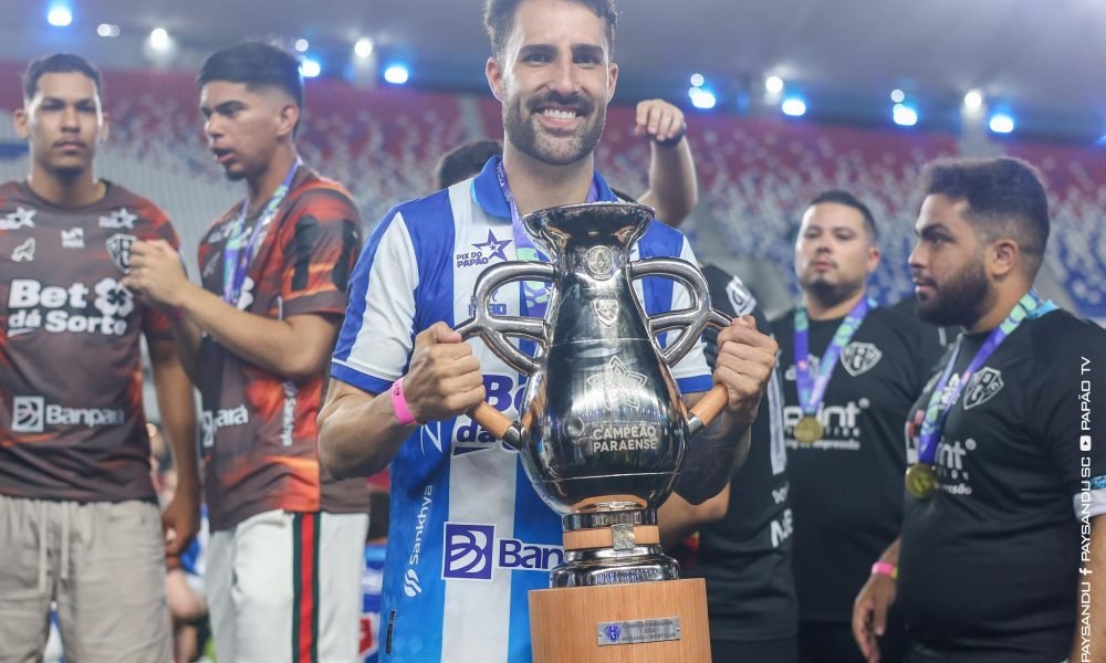 ada 2026. Com o gol marcado diante do Botafogo, pela Série C, o camisa 9 chegou