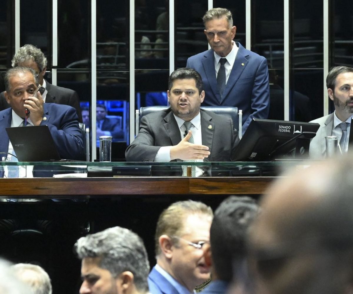 Carlos Moura