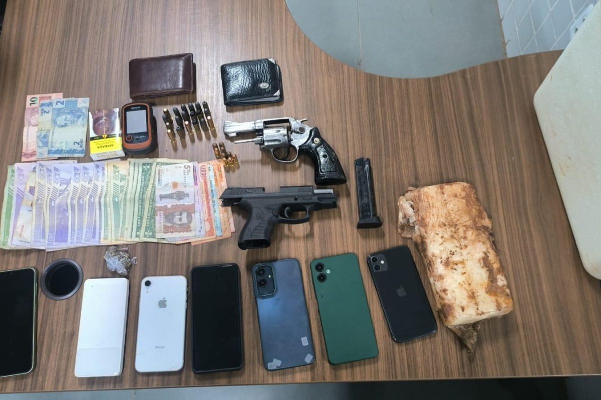 agentes do município de Anapu sobre a movimentação suspeita de integrantes da fa