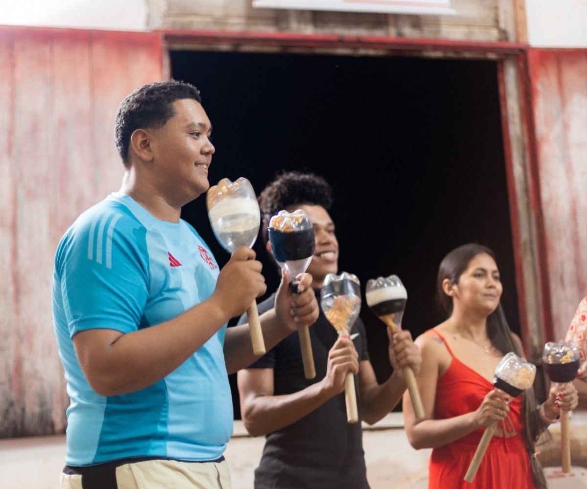 tunidades para jovens por meio da música e da economia criativa. Em Belterra, a