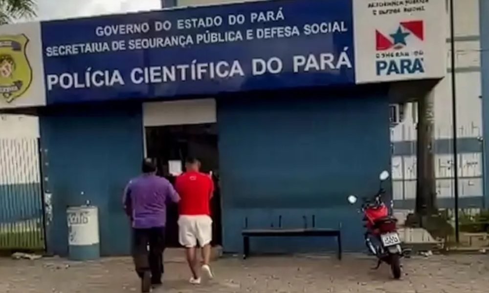 meio da Delegacia Especializada no Atendimento à Criança e ao Adolescente (DEACA