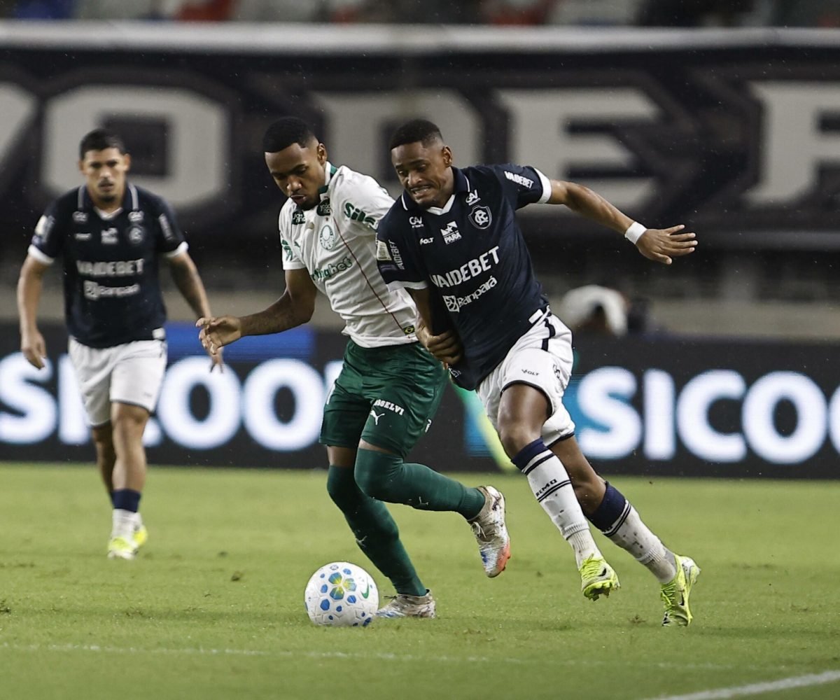 tunidade de ouro que o Remo teve foi com o meio-campista Patrick. Ele recebeu em