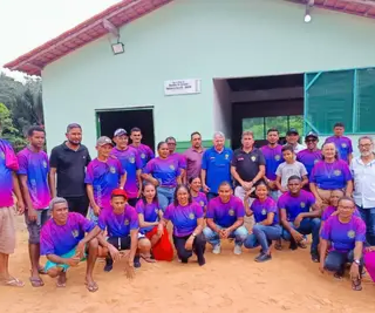 Fornos da nova casa de farinha da comunidade de Castanheiro que tem cerca de 160 famílias entre Bujaru e Concórdia do Pará
