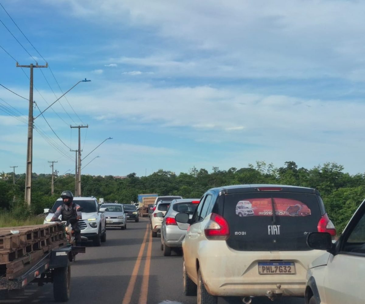Congestionamento registrado na Nova Moaçara Dominique Cavaleiro/g1
