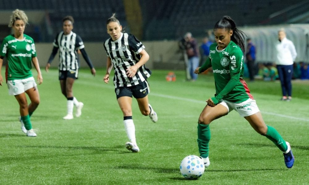 Goleada do Palmeiras feminino sobre Atlético-mg garante vice-liderança no Brasileirão a1