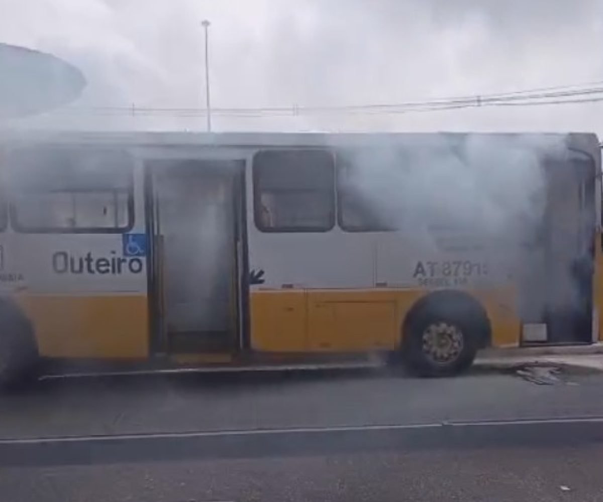 te público metropolitano e registrou interrupções momentâneas no serviço. A fuma