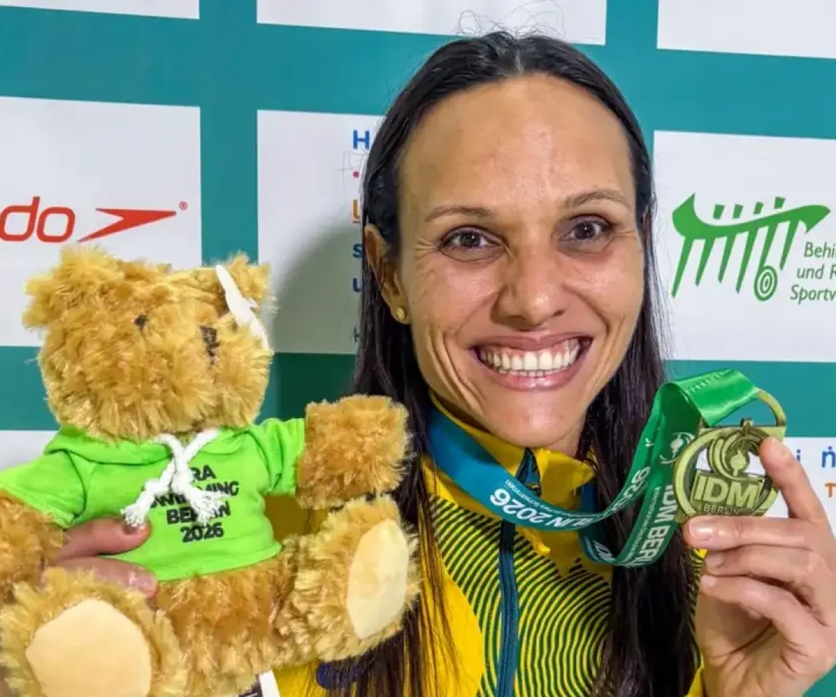 Carol Santiago brilha com quatro ouros e Brasil encerra Internacional de Berlim com 37 medalhas
