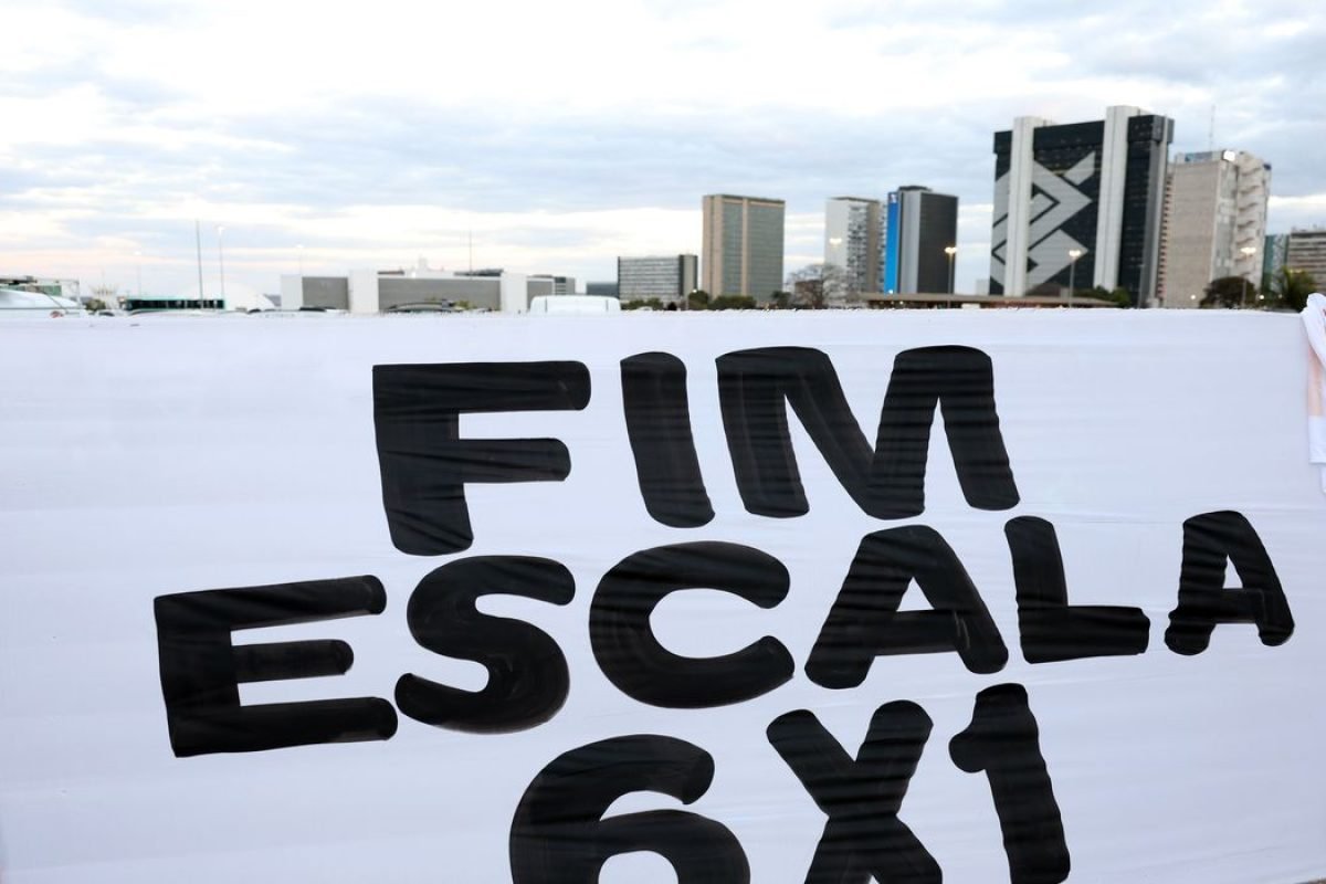 exemplo, afirmou que o projeto representa um passo concreto na construção de uma