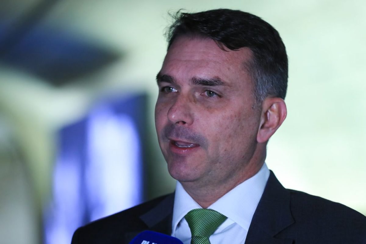 tagem do site The Intercept Brasil que revelou que o senador Flávio Bolsonaro te