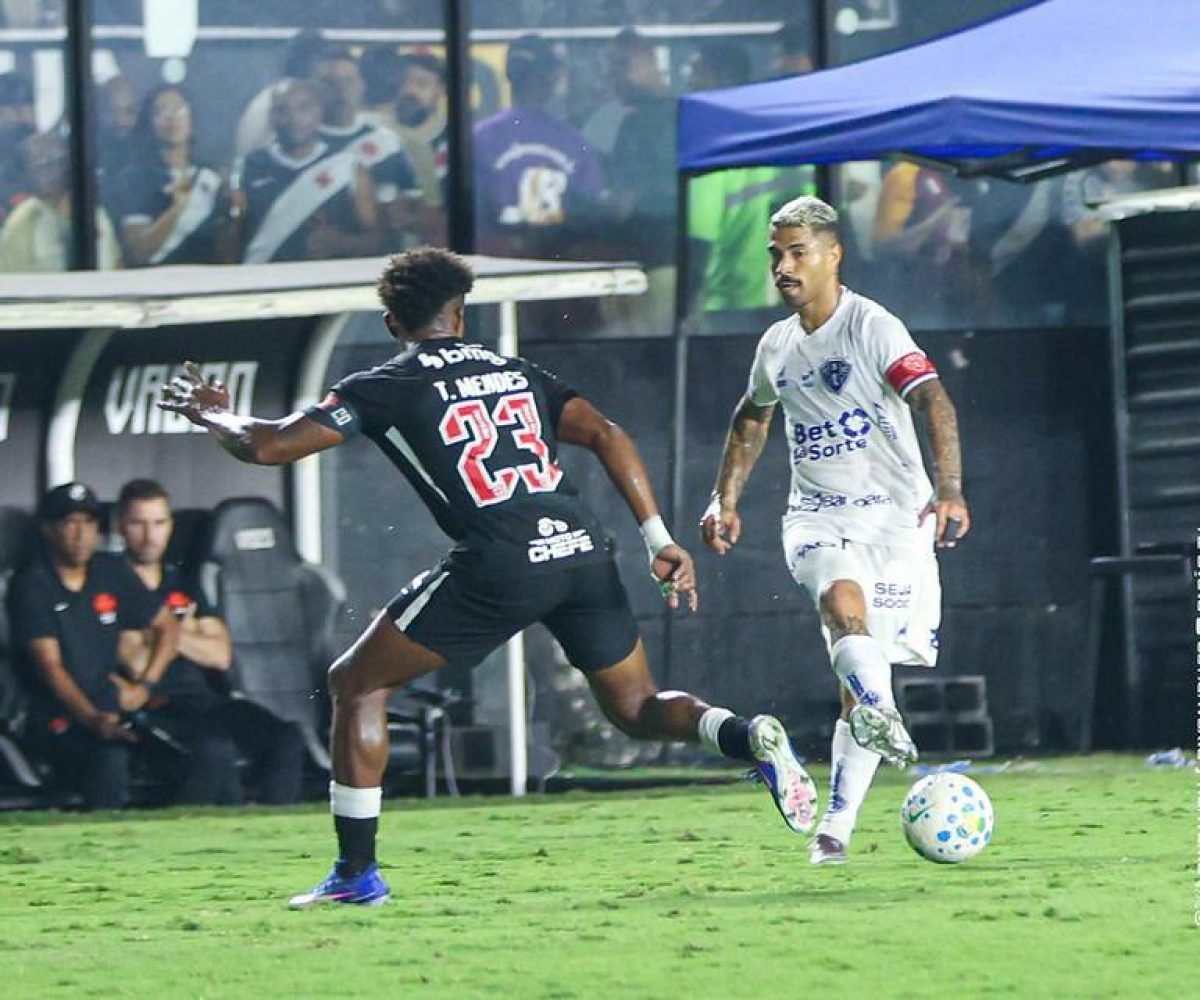 Matheus Lima/Vasco" style="float: left; width: 100%; margin: 30px -1px; border: 1px solid rgba(0,0,0