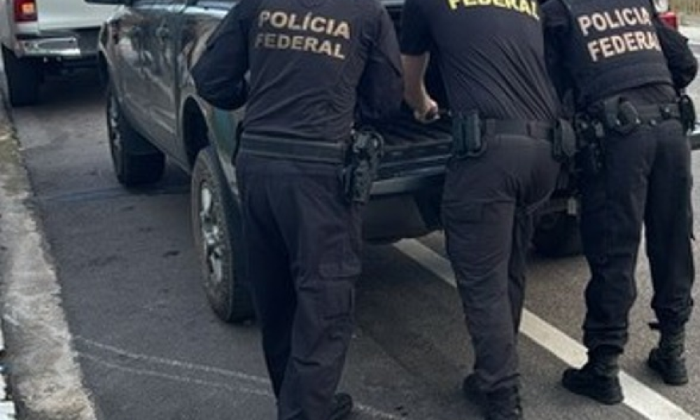 nografia” ainda conste no Estatuto da Criança e do Adolescente, a comunidade int