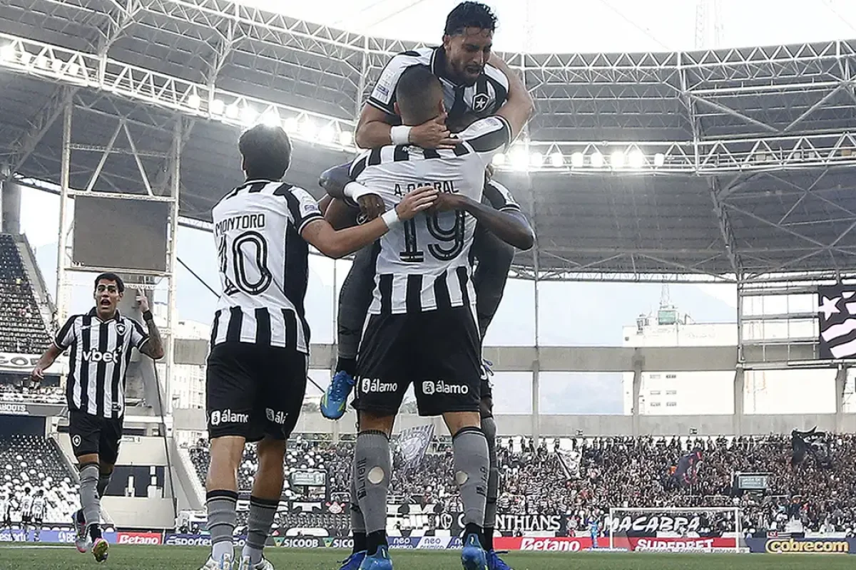 3 a 1, no Estádio Nilton Santos, pela 16ª rodada do Campeonato Brasileiro. O jog