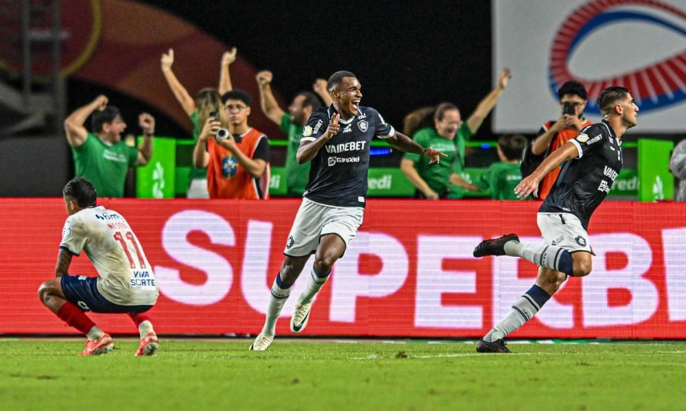 Vitória Remo: Leão Azul supera Chapecoense em duelo emocionante pela Série a