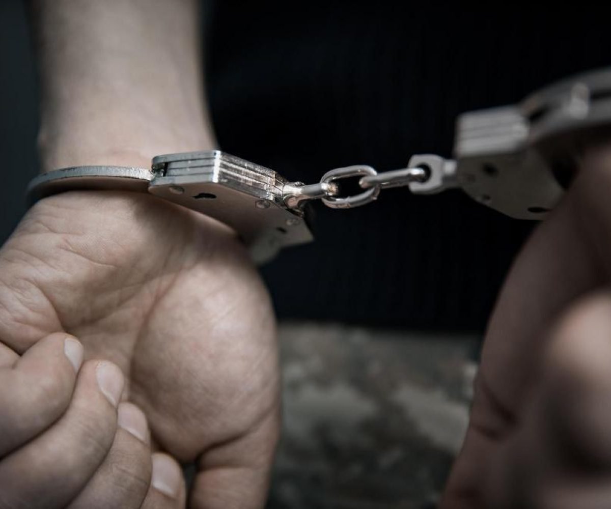ciúmes. De acordo com o relato da mulher à polícia, o caso aconteceu na noite de
