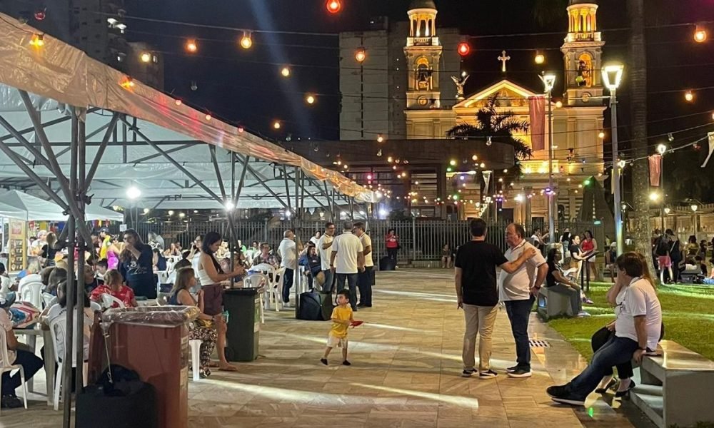 tante de encontro, fé e convivência para as famílias paraenses", destacou o coor