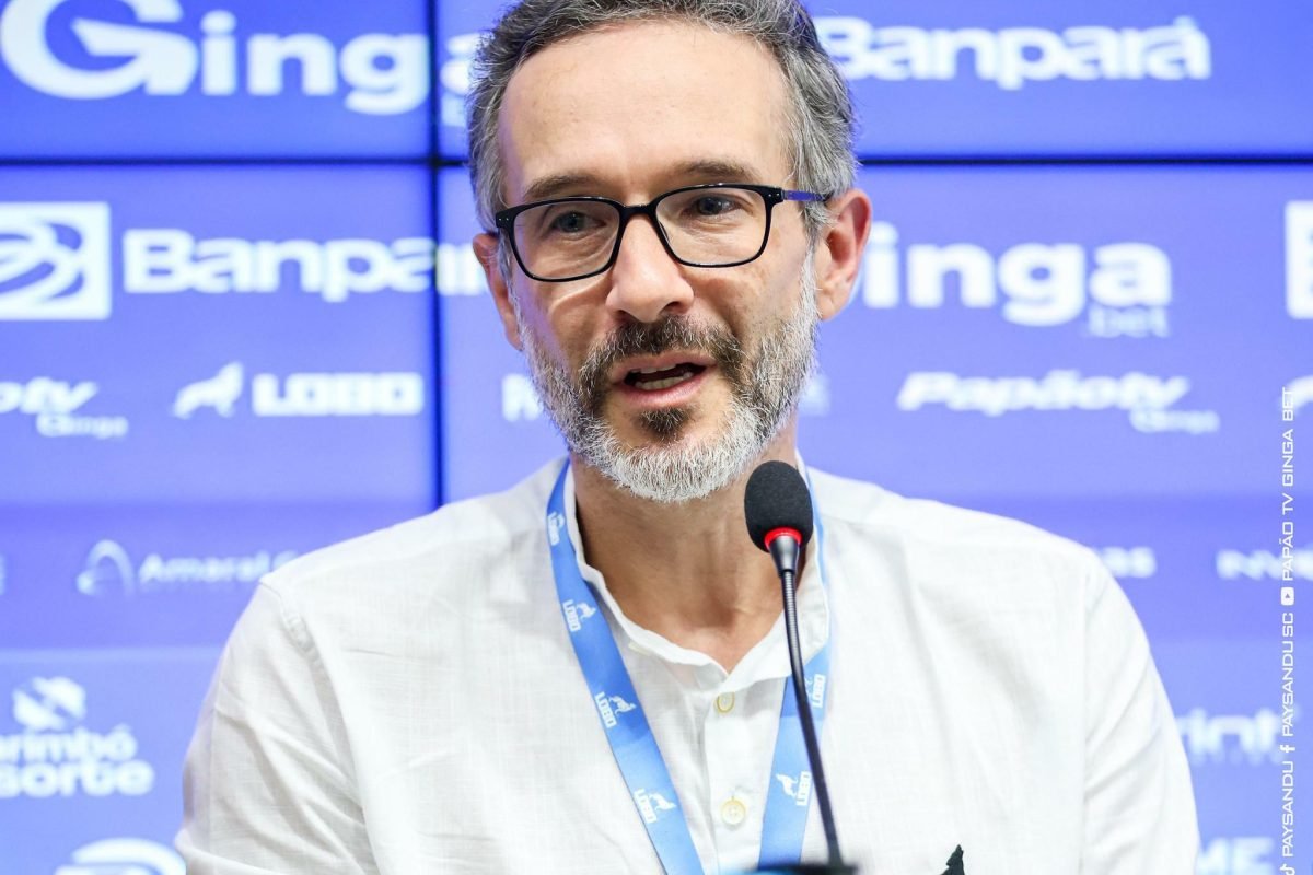 Wagner Francisco, da Bahia. O mandatário citou um lance envolvendo o atacante Ít