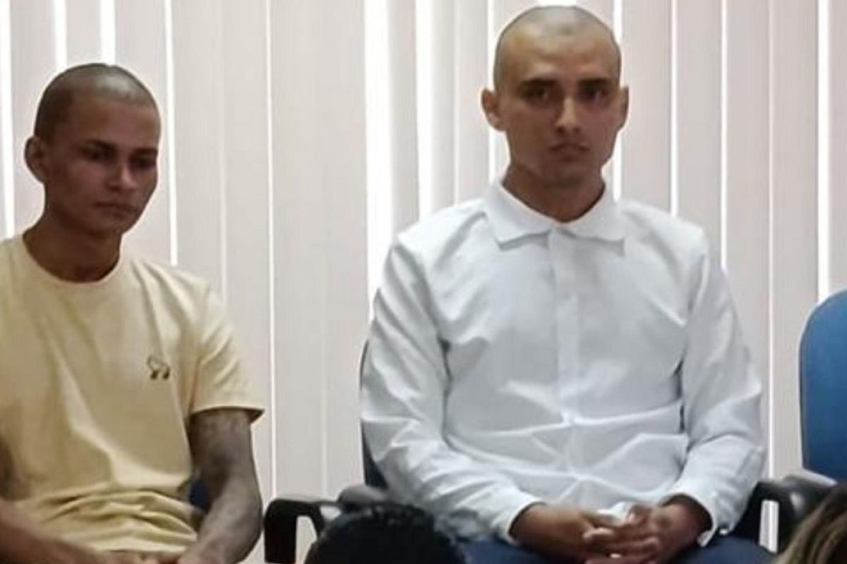 homicídio qualificado. Já Randrey Mouzinho Santana recebeu pena de 29 anos e 8 m
