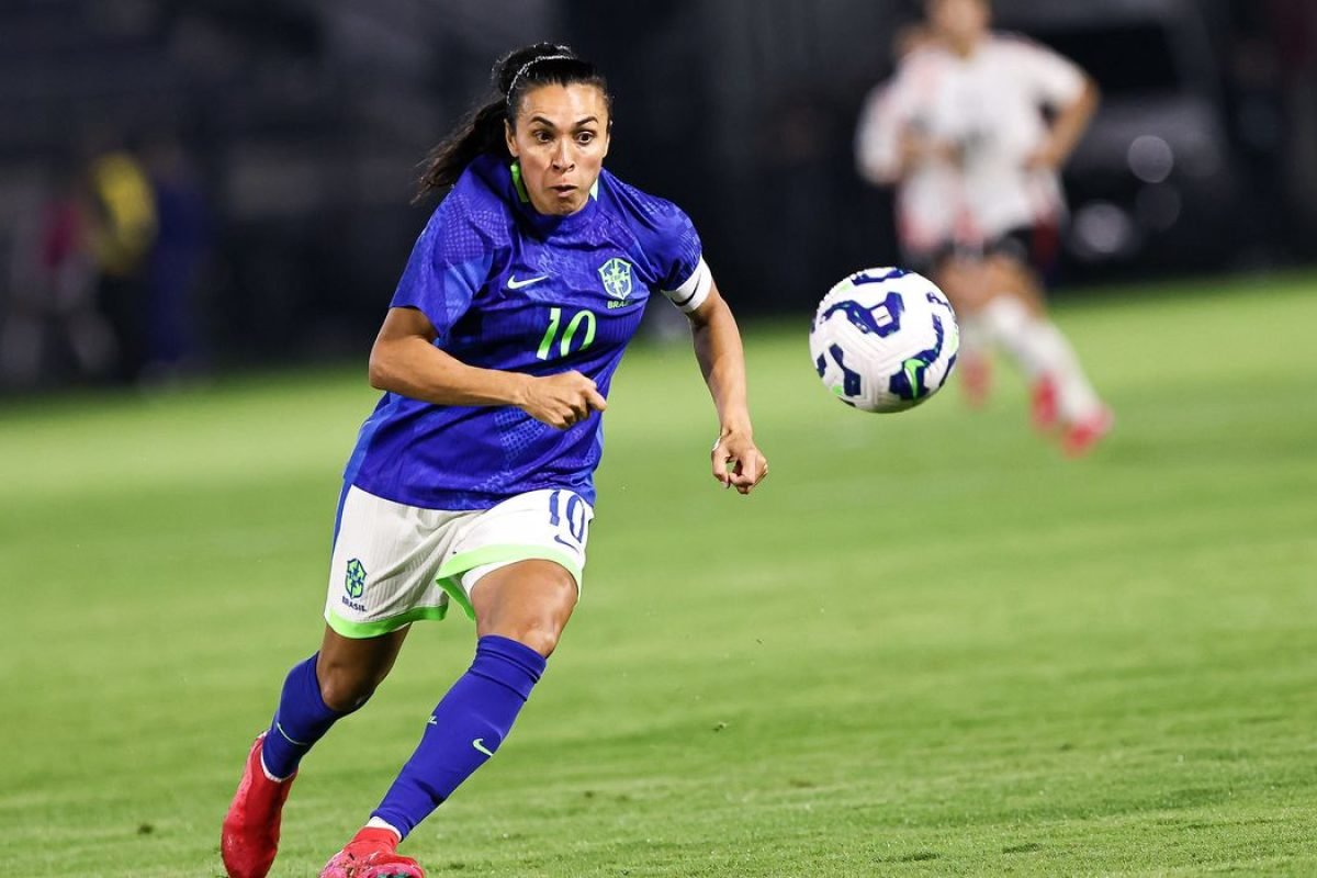 Marta retorna à seleção brasileira feminina para dois amistosos contra os Estados Unidos
