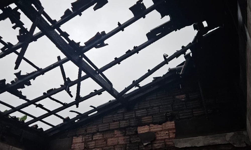 Incêndio em residencia em Santarém Waldiney Ferreira/TV Tapaj