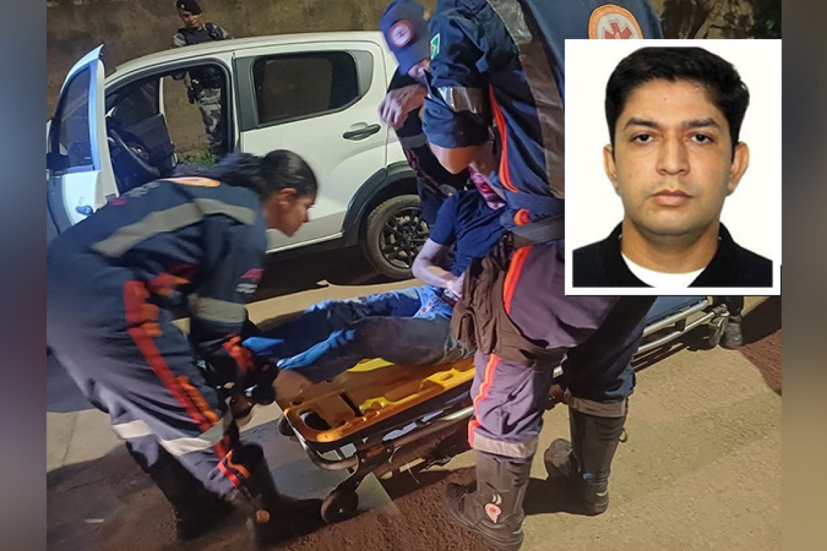 Homem sendo socorrido por equipe de resgate em maca, com carro e policial ao fundo, e foto de outro homem em destaque.