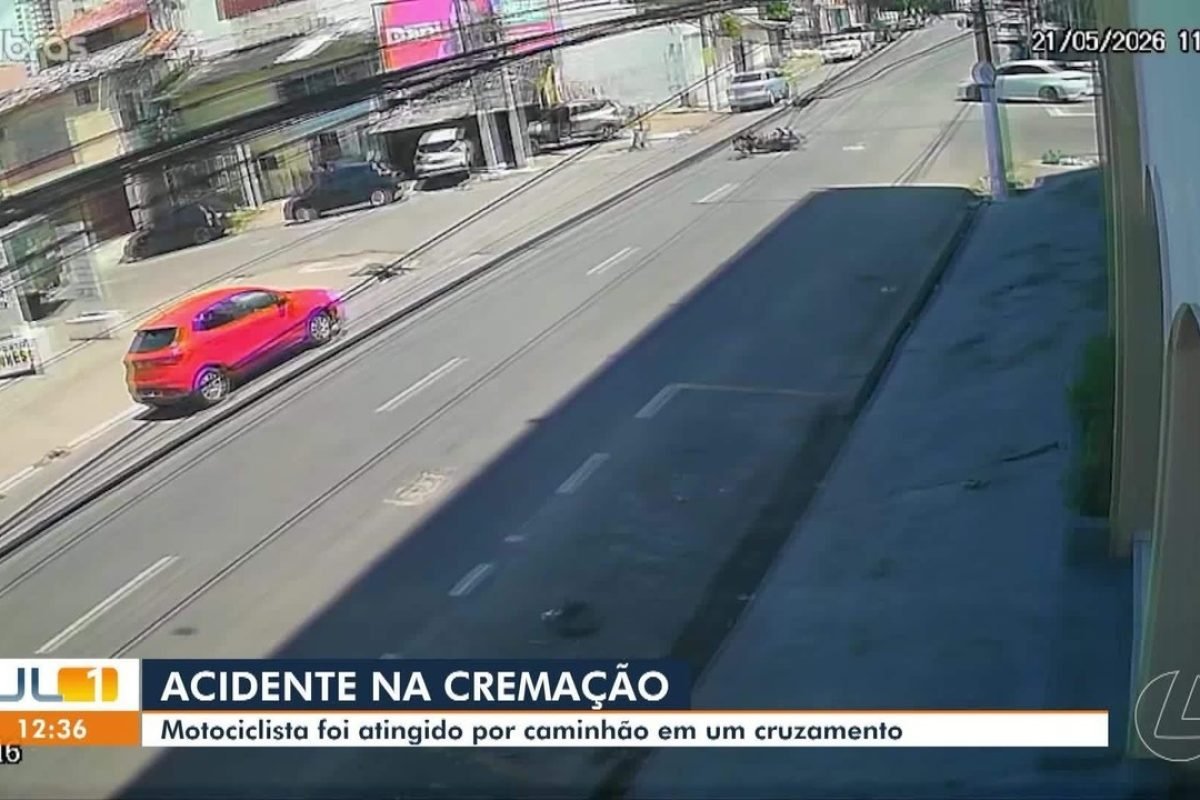 Motociclista bate em caminhão ao trafegar em cruzamento no bairro da Cremação, em Belém