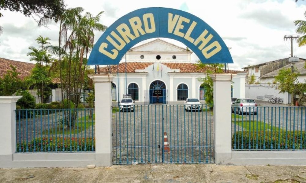 meio de formulários eletrônicos disponibilizados pela organização. A oficina de