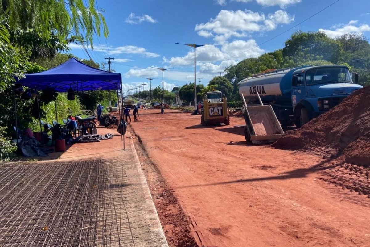 Equipes entram na fase final da obra com o início do asfaltamento do trecho que passou por recuperação estrutural Kamila Andrade/g1