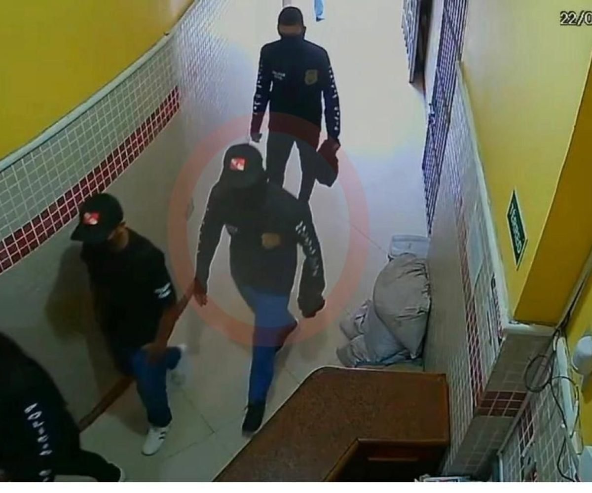 Suspeito de roubo a joalheria é baleado durante abordagem da Polícia Civil em Belém Reprodução/TV Liberal