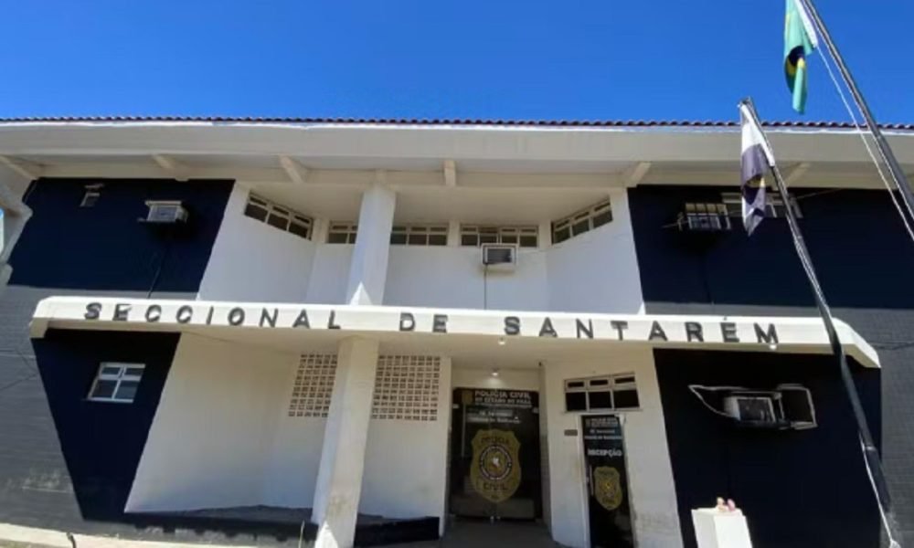 que durante a abordagem ao jovem, a PM identificou que contra ele havia um manda