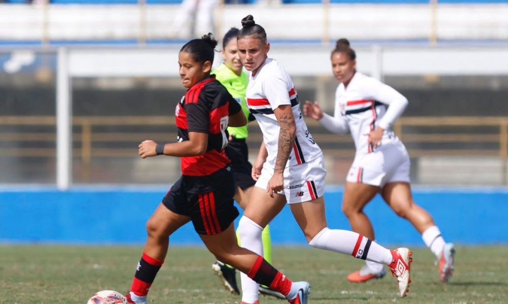 Flamengo derrota São Paulo e larga na frente na final do Brasileiro Feminino sub-20