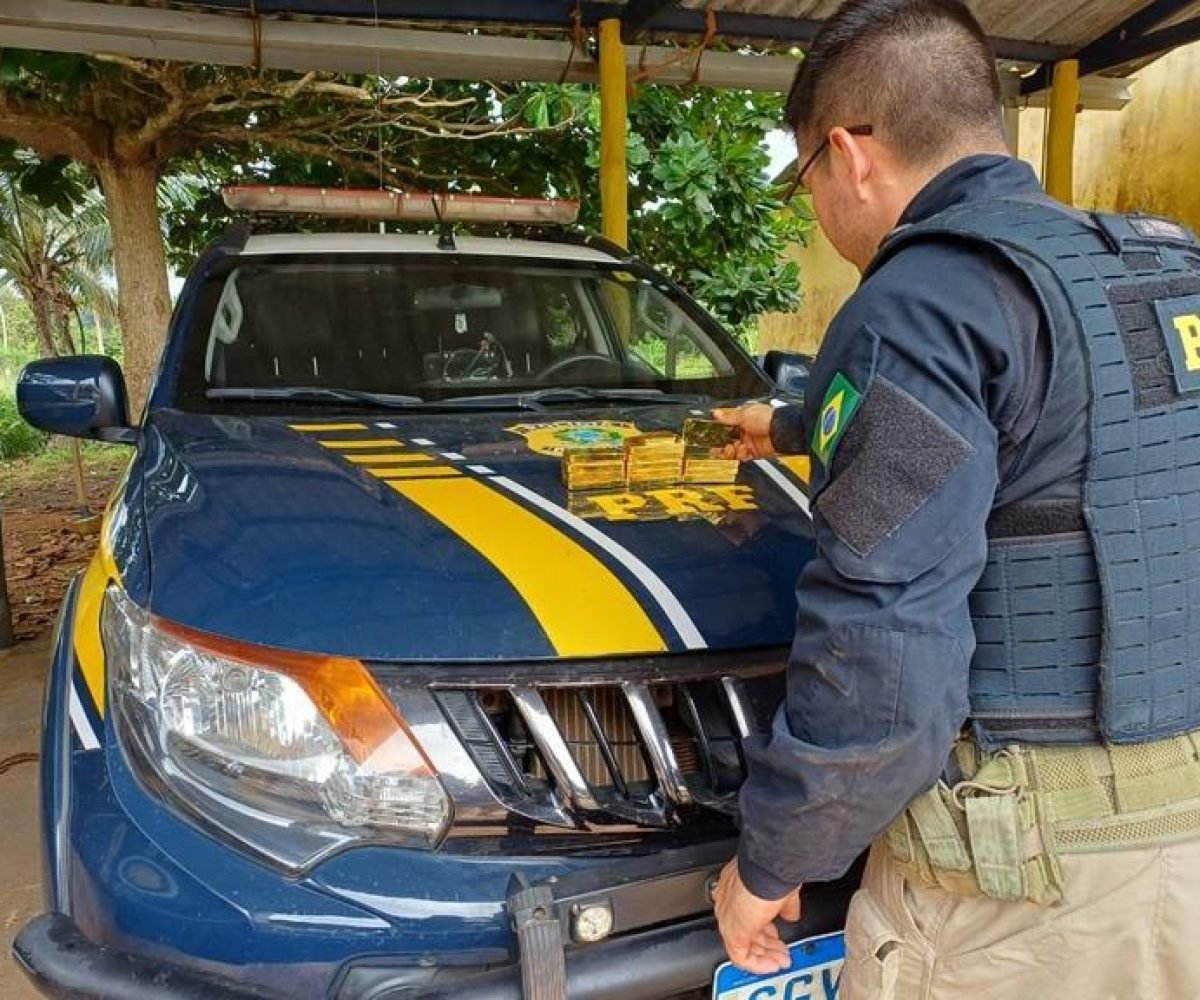volta das 9h, durante ações de fiscalização de rotina e policiamento, uma equipe