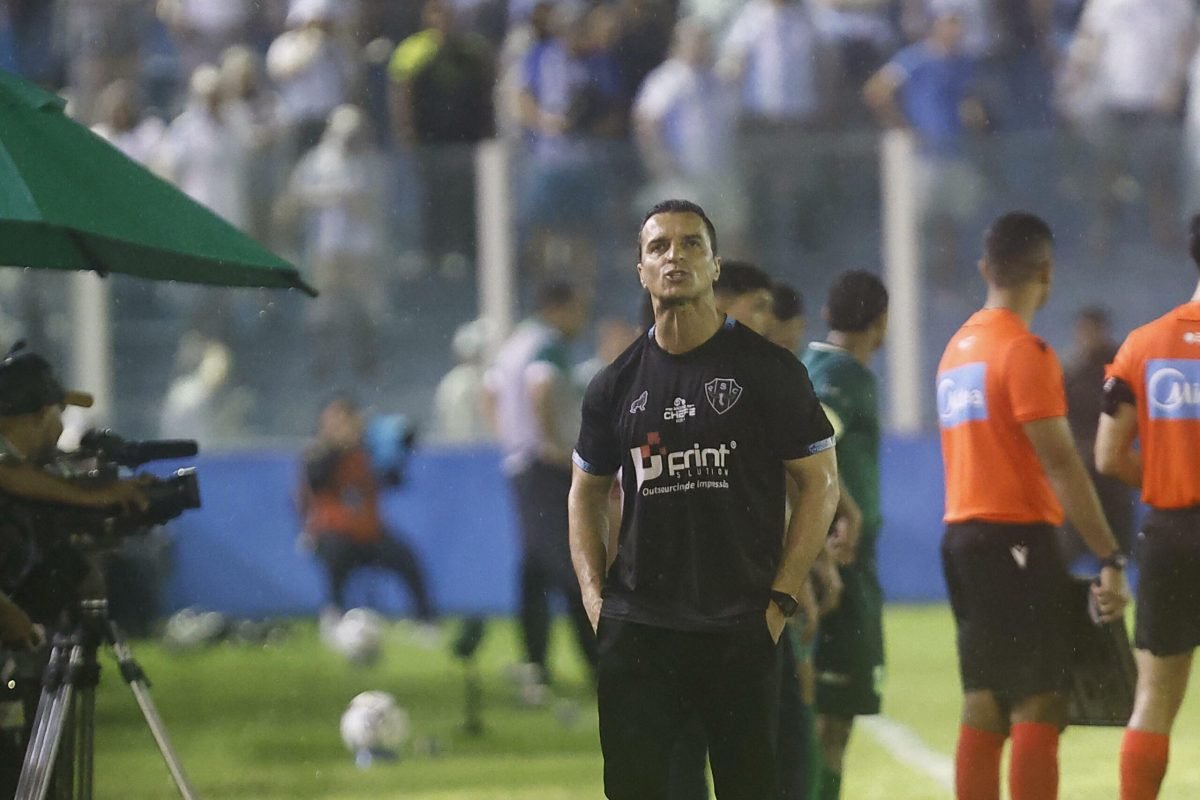 tância do apoio da torcida e destacou a confiança no time, que reassumiu a lider