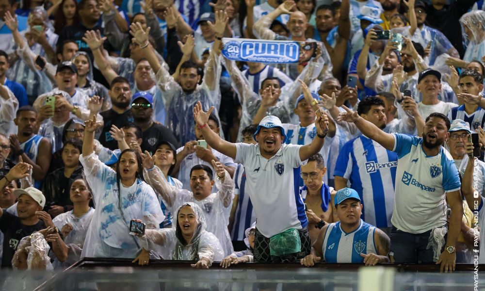 2 a 1 sobre o Floresta, o time bicolor alcançou a marca de cinco partidas consec