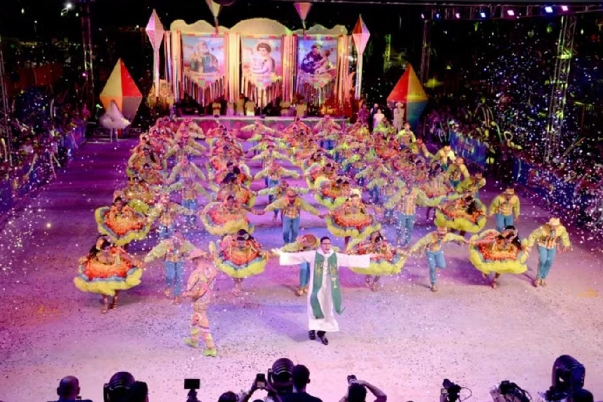Gingado Paraense, Mistura de Carimbó, Encanto de Carimbó e Revelação de Carimbó