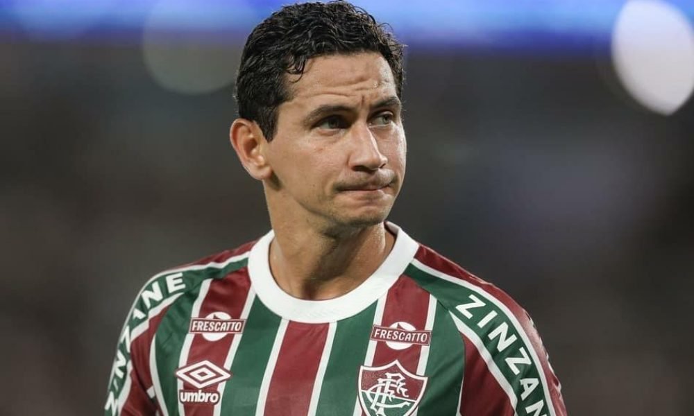 conta do interesse de outra equipe no atleta. Segundo informação divulgada inici