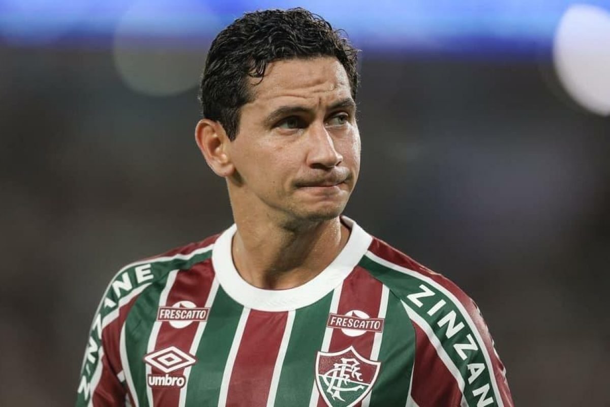 conta do interesse de outra equipe no atleta. Segundo informação divulgada inici