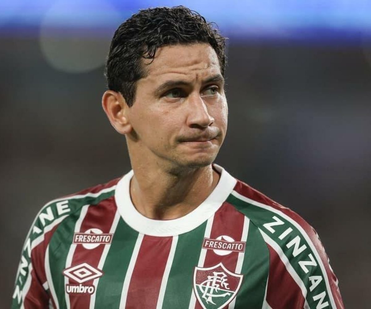 conta do interesse de outra equipe no atleta. Segundo informação divulgada inici