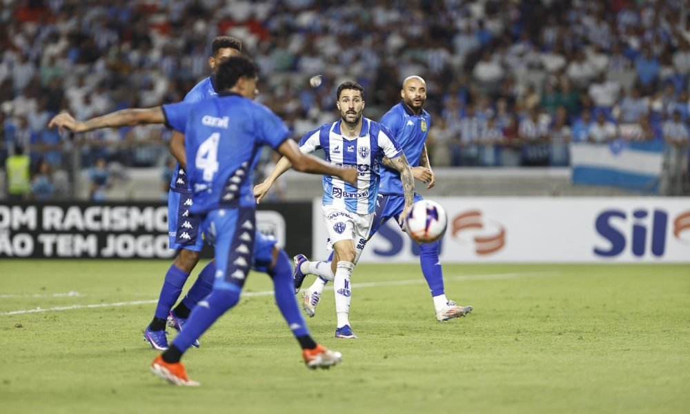 1 a 0. Assim, o time bicolor precisa apenas de um empate para levantar a taça. J