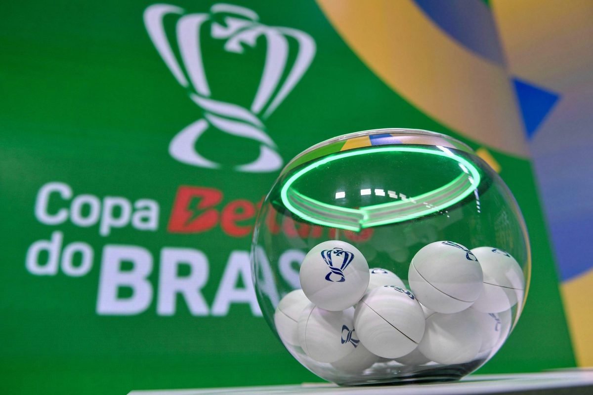 um critério da CBF. Se for considerada a classificação geral do Campeonato Parae