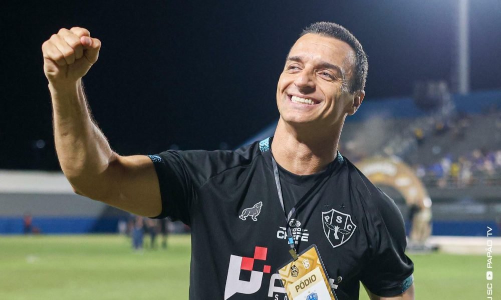 4 a 2 sobre o Nacional-AM , em Manaus. Com isso, o Papão garantiu vaga na final