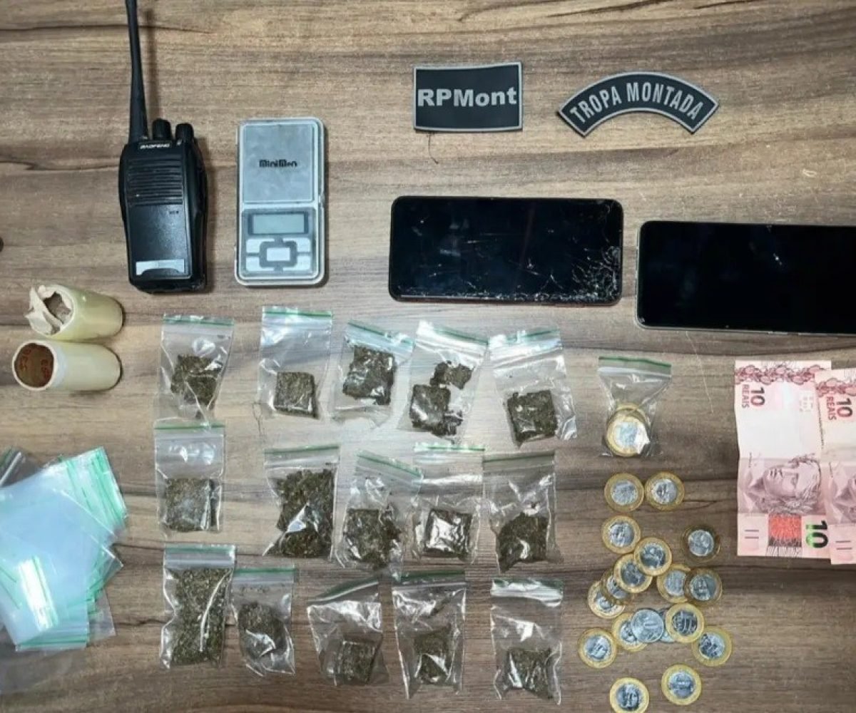 ções de maconha, cocaína, oxi e crack, totalizando 2,155 quilos de entorpecentes