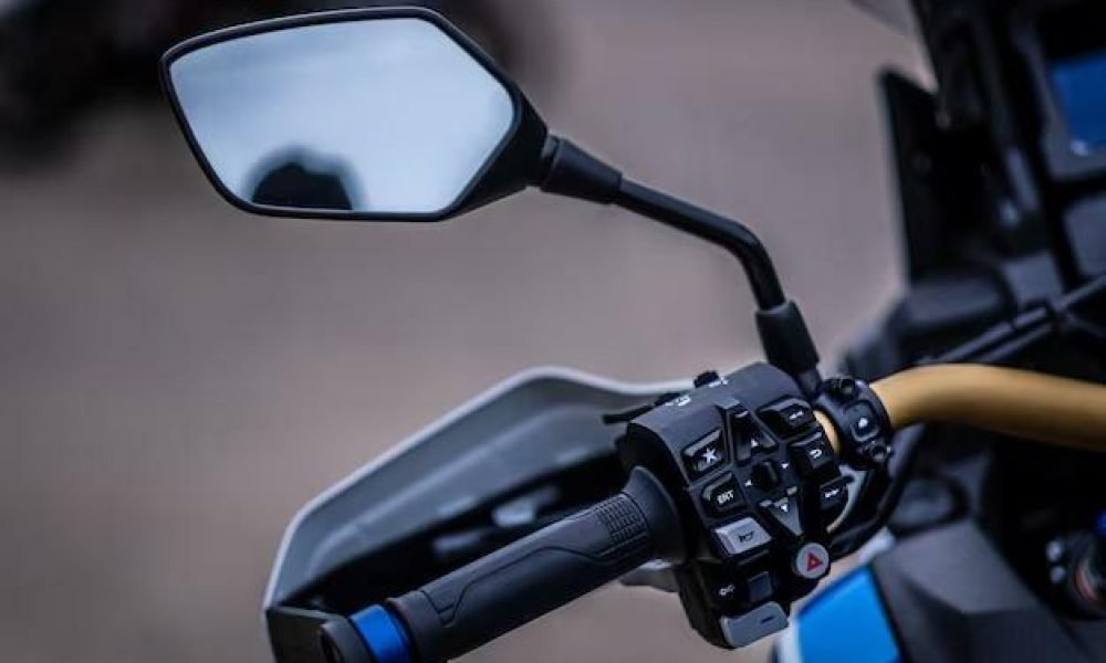 um motociclista que praticava o chamado "grau" na tarde desta semana no bairro C