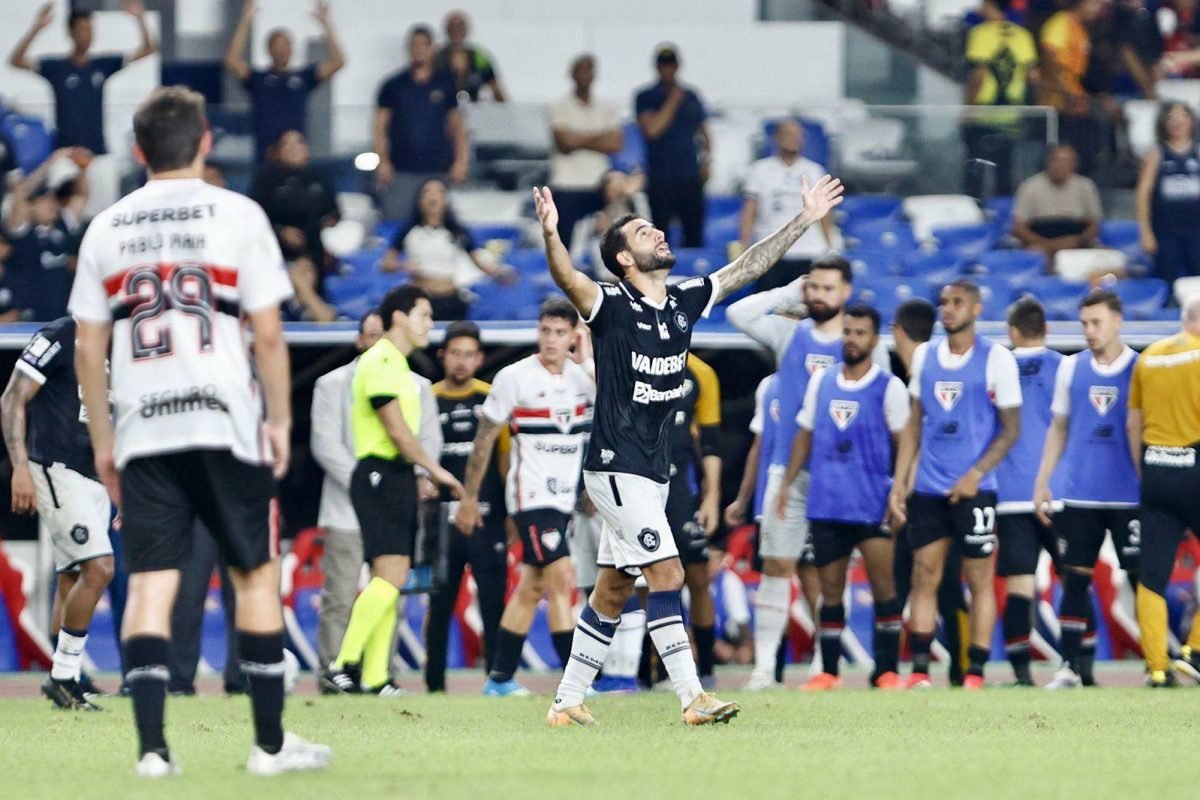 1 a 0, na noite deste domingo (31), no Mangueirão, pela 18ª rodada da Série A do