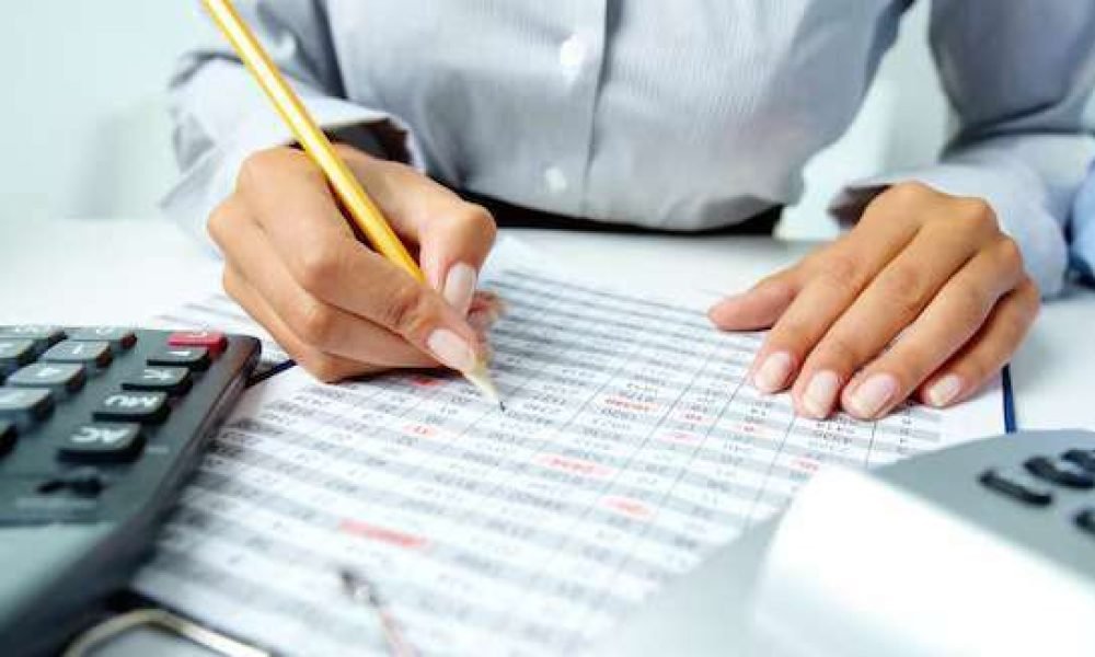 Concursos fiscais preparam editais com salários de até R$ 41 mil em 2026